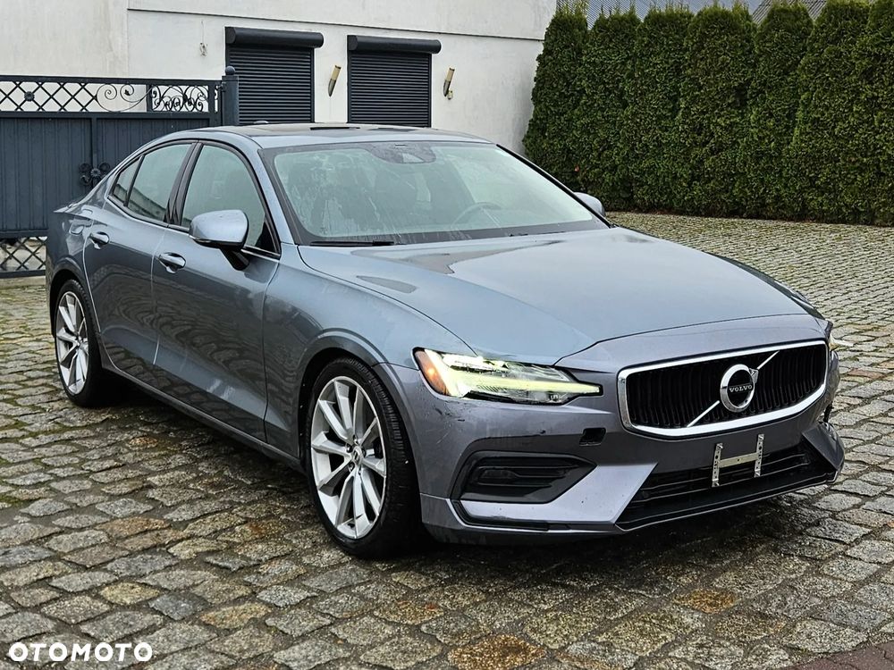 Volvo S60 T6 AWD Momentum Pro - 3