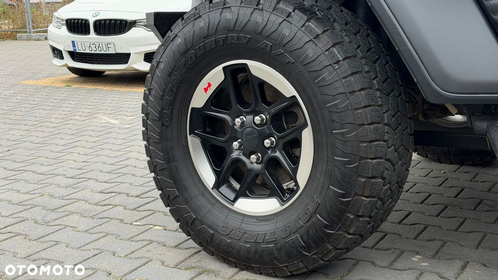 Jeep Wrangler - 14
