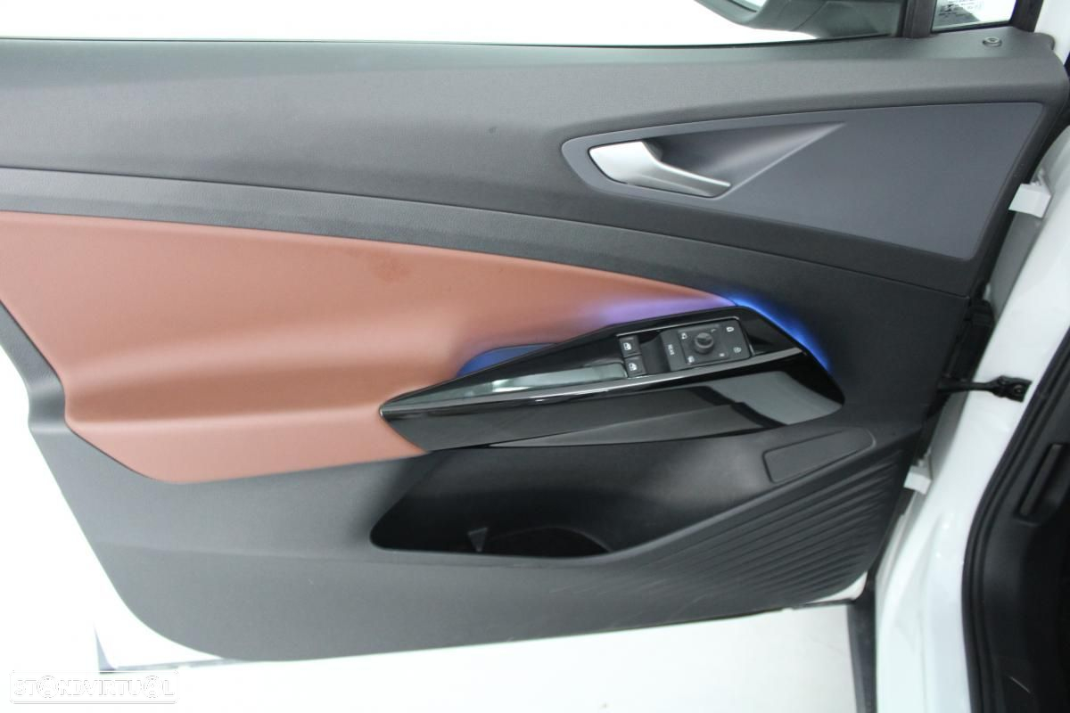 VW ID.4 77 kWh Pro Performance 1st - 9