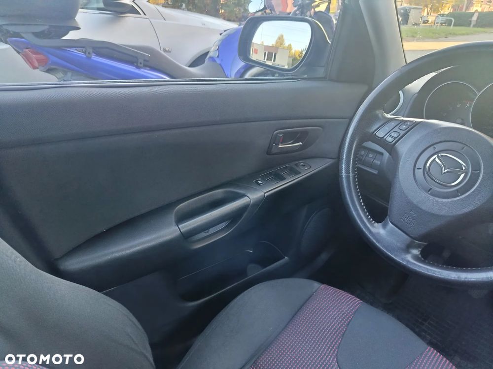 Mazda 3 - 6