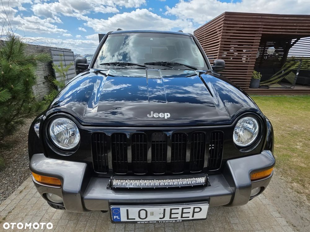 Jeep Grand Cherokee - 37
