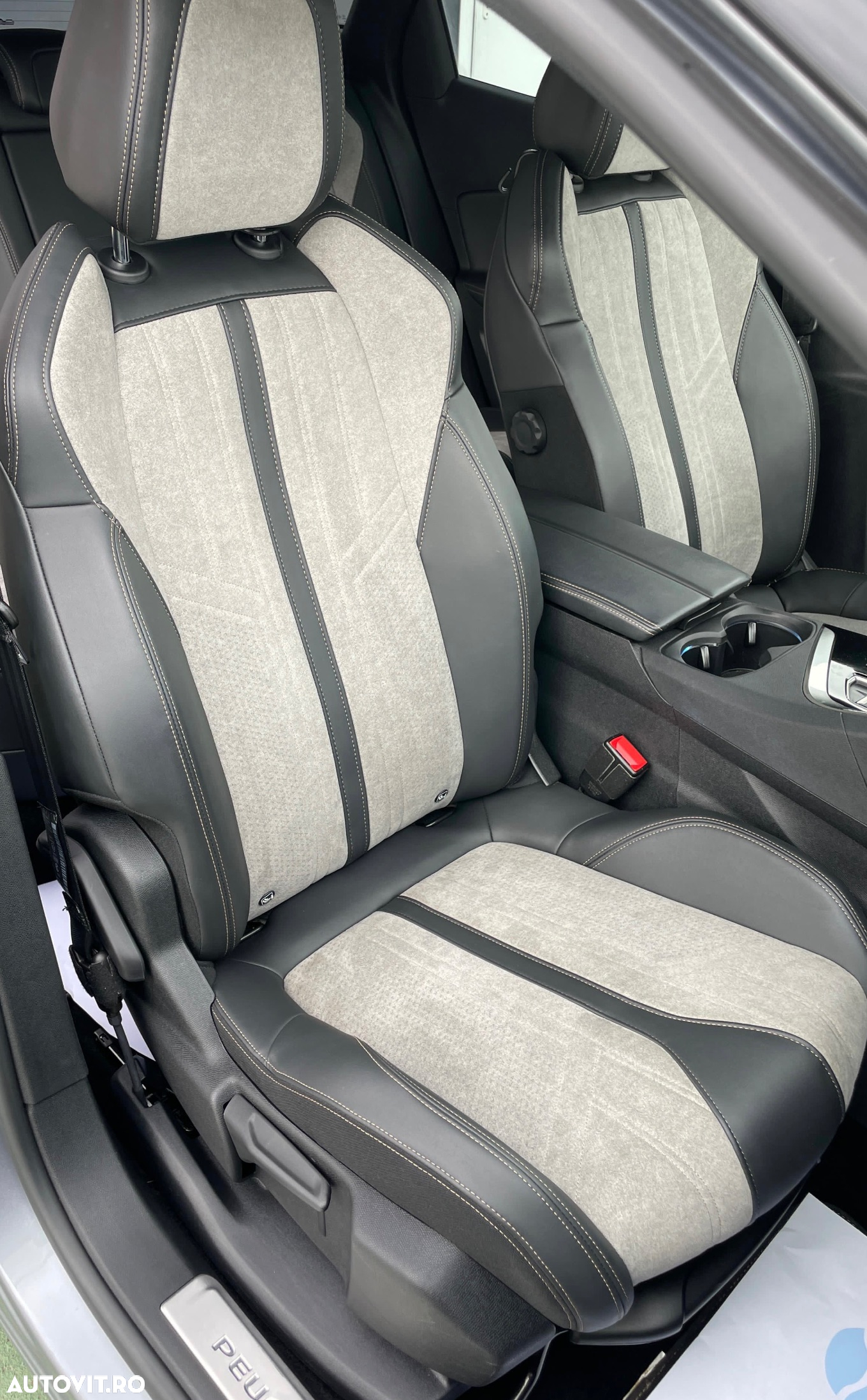 Peugeot 3008 PHEV EAT8 GT Pack - 7
