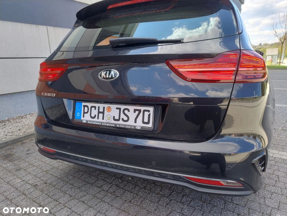 Kia Ceed 1.6 CRDi Platinum Edition - 36