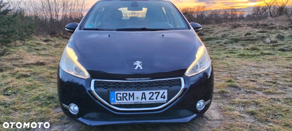 Peugeot 208 PureTech 82 Start & Stop Allure - 12