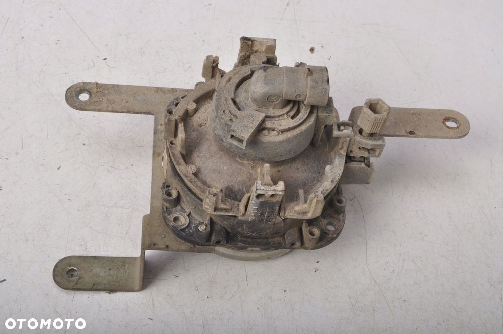 SUZUKI WAGON R+ HALOGEN PRAWY - 3