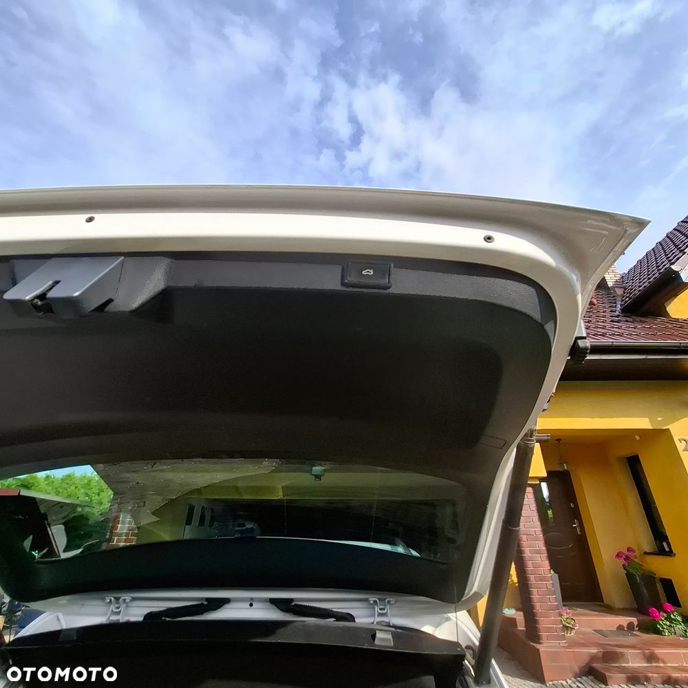 Skoda Karoq 1.5 TSI ACT Style DSG - 5