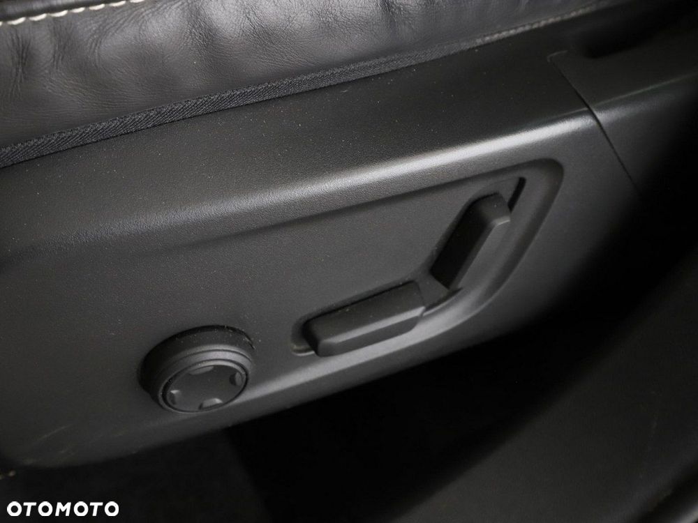 Volvo XC 40 T5 Recharge DKG RDesign - 40