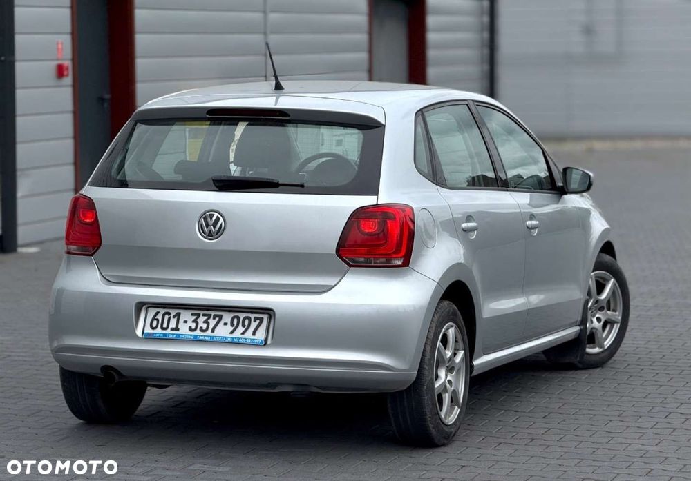 Volkswagen Polo - 9