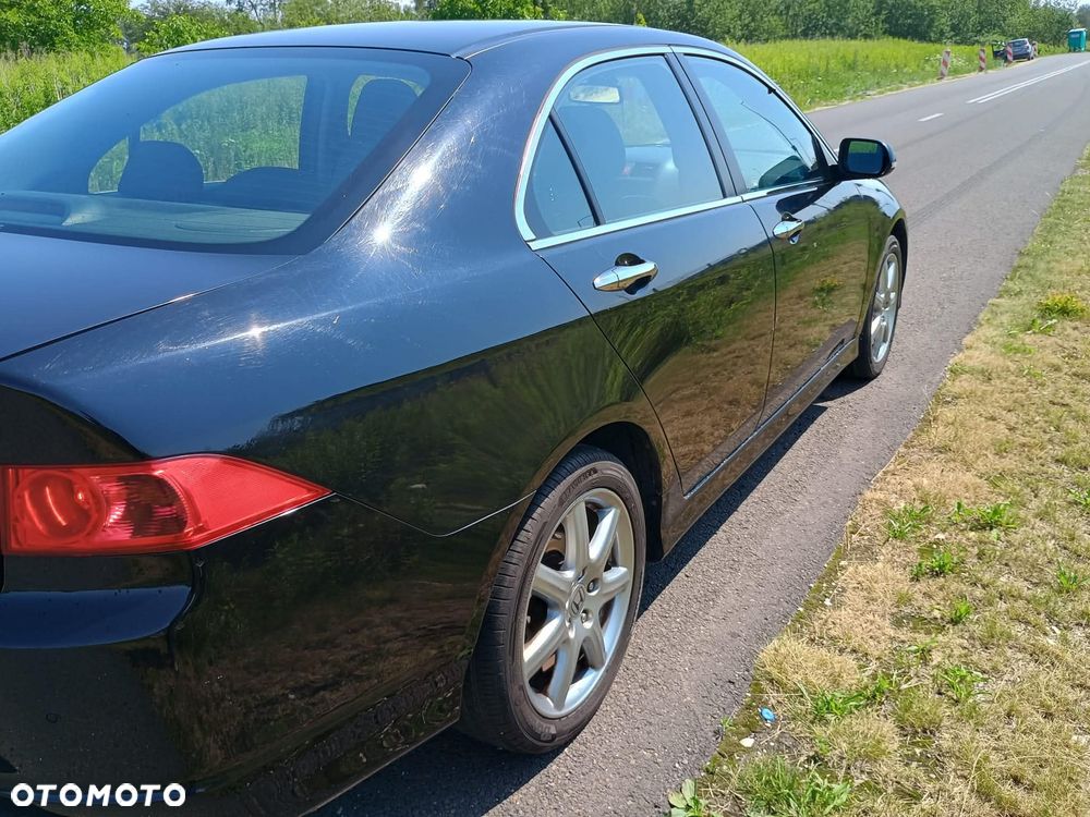 Honda Accord 2.0 Sport - 8
