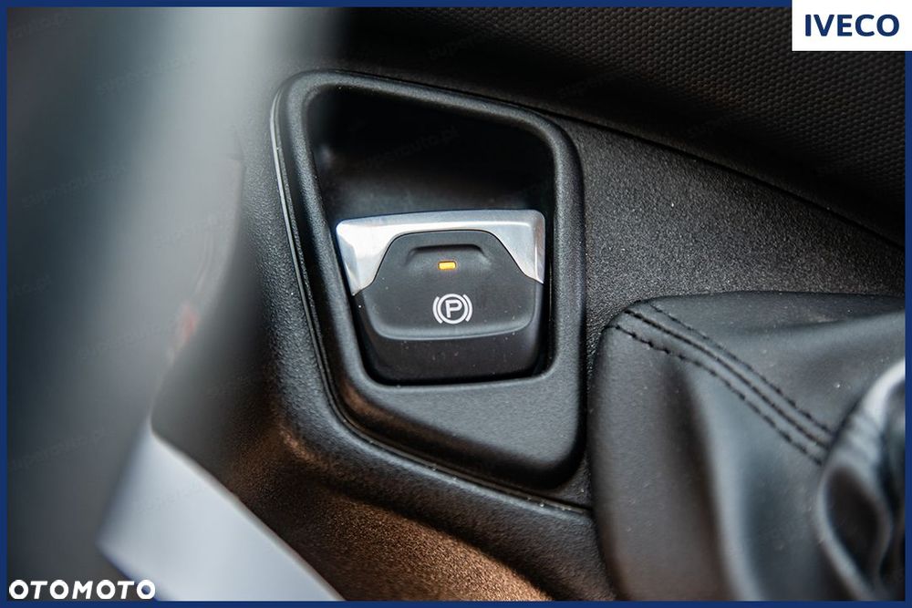 Iveco Daily 70C18 HA8/P Hi-Matic Autolaweta 3.0 180KM - 28
