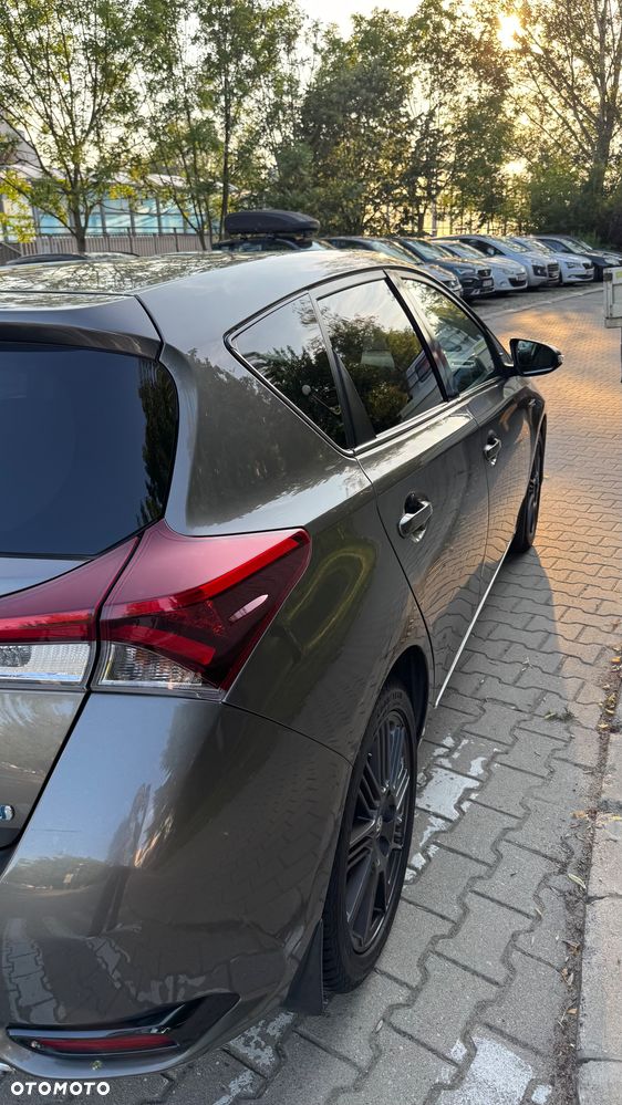 Toyota Auris Hybrid 135 Comfort - 8