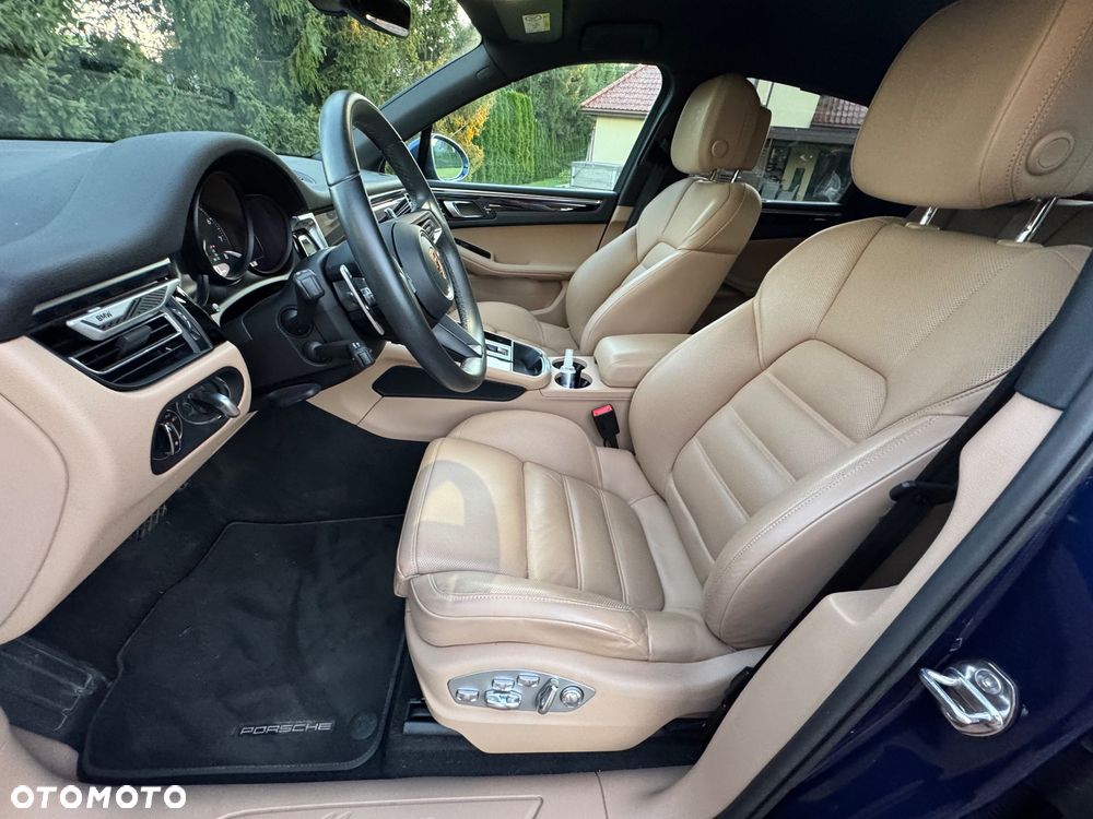 Porsche Macan Standard - 28