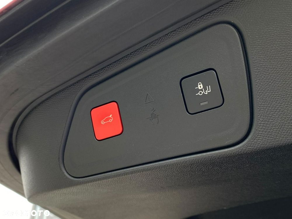 Peugeot 3008 1.5 BlueHDi GT Pack S&S EAT8 - 39