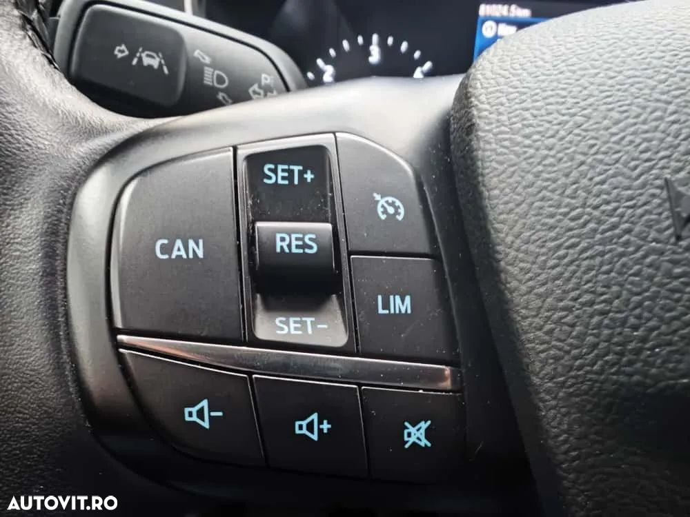 Ford Focus 1.5 EcoBlue Titanium - 24