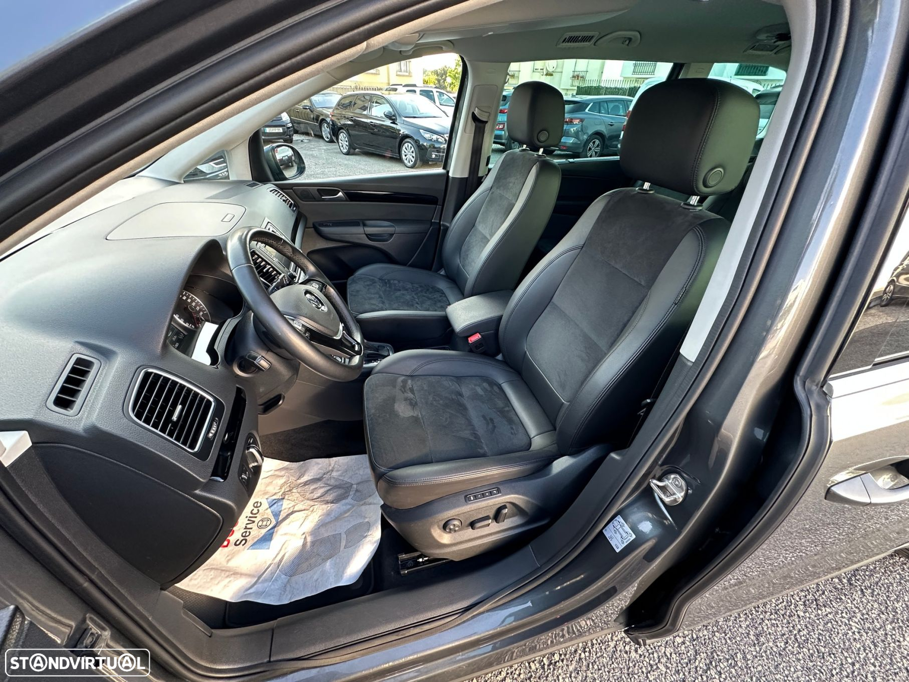 VW Sharan 1.4 TSI Highline DSG - 15