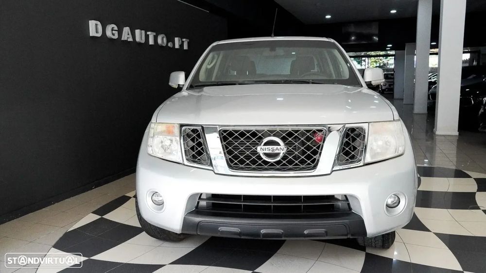 Nissan Navara 2.5 dCi CD SE 4WD - 5