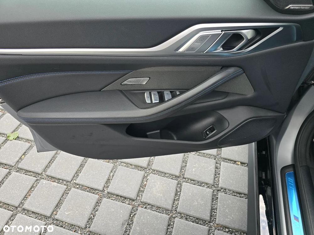BMW i4 M50 Gran Coupe xDrive - 16