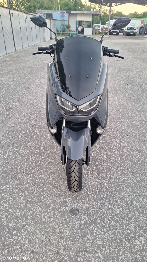 Yamaha NMAX - 20