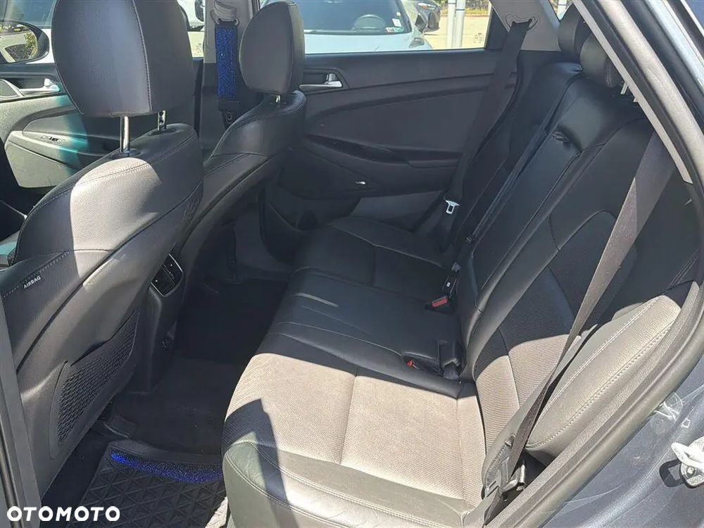 Hyundai Tucson 1.6 GDi 4WD DCT Premium - 11