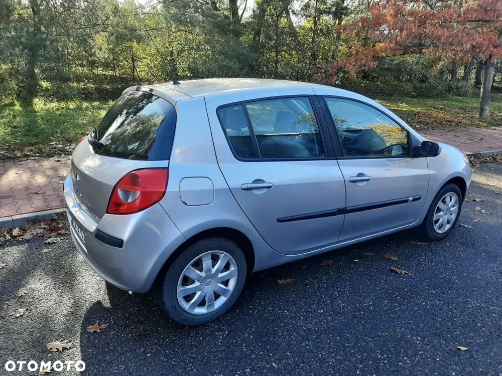 Renault Clio 1.4 16V Extreme - 2