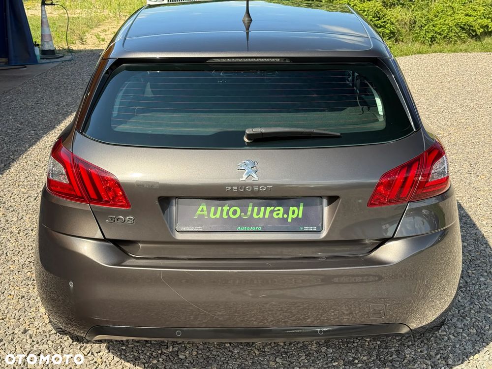 Peugeot 308 - 6