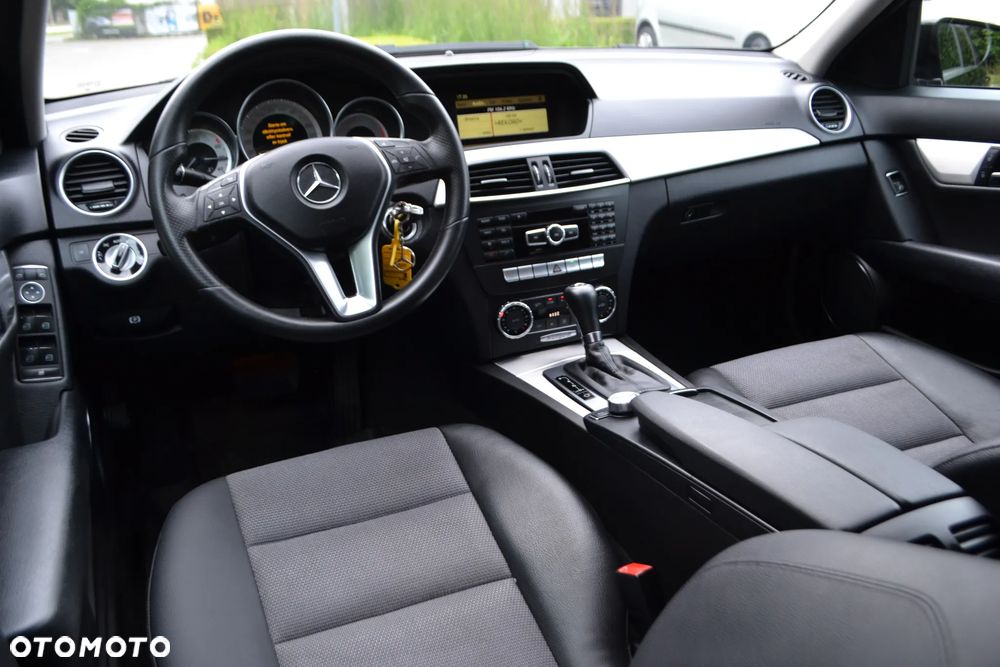 Mercedes-Benz Klasa C 220 CDI 7G-TRONIC Avantgarde Edition - 5