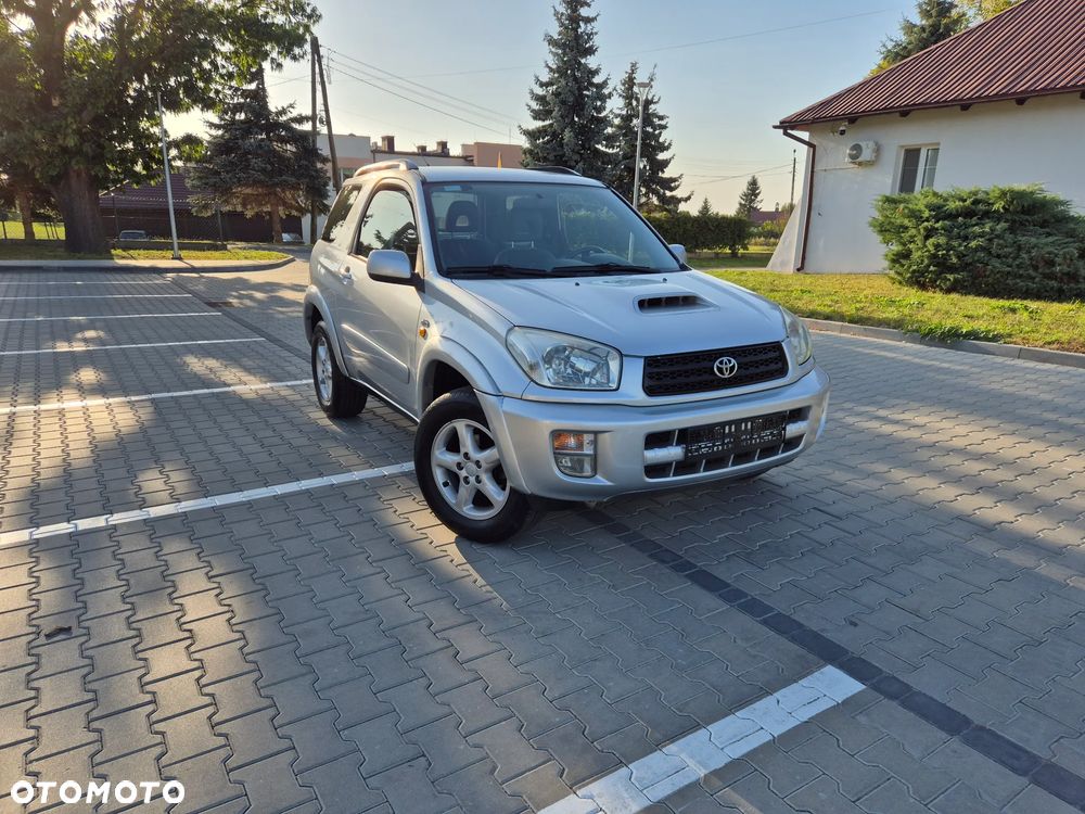 Toyota RAV4 D-4D 4x4 Sol - 6