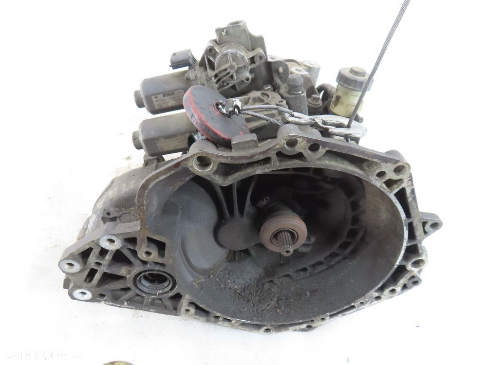 SKRZYNIA BIEGÓW EASYTRONIC OPEL ASTRA III H 1.6 F17W394 0130008500 - 9