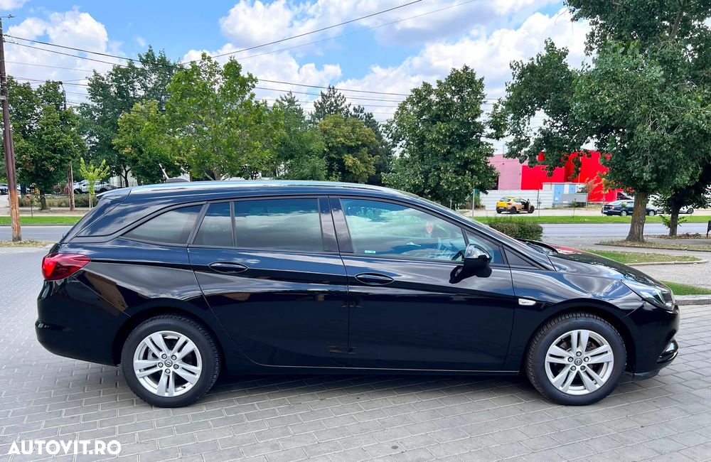Opel Astra 1.6 D (CDTI) Start/Stop Innovation - 11