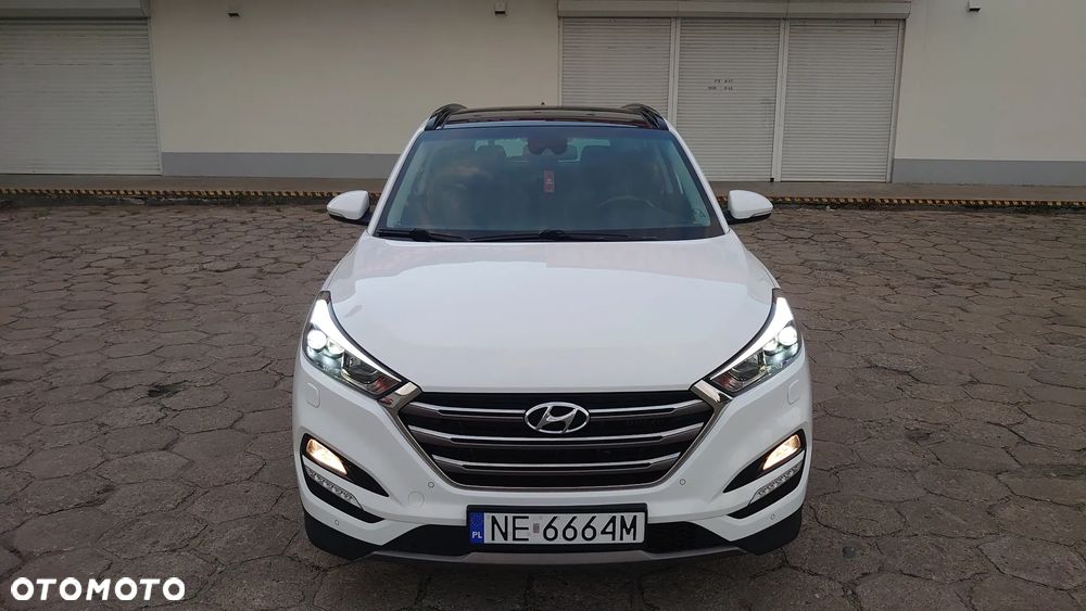 Hyundai Tucson 2.0 CRDI 4WD Automatik Premium - 4