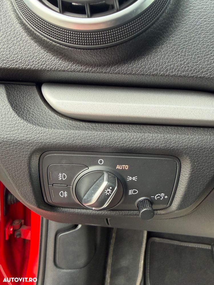 Audi A3 ack 1.4 TFSI Stronic Ambition - 9