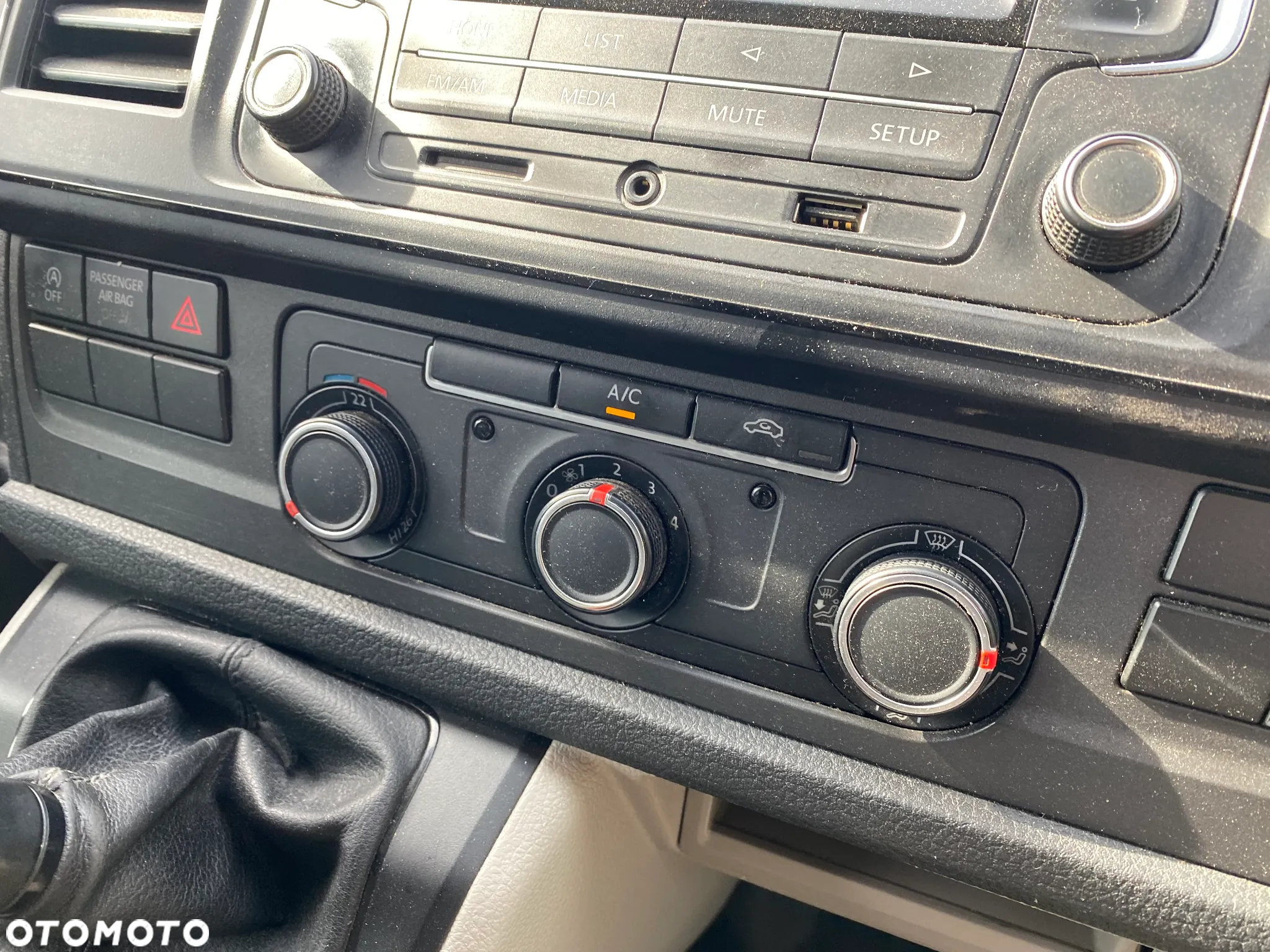 Volkswagen Transporter T6 - 19