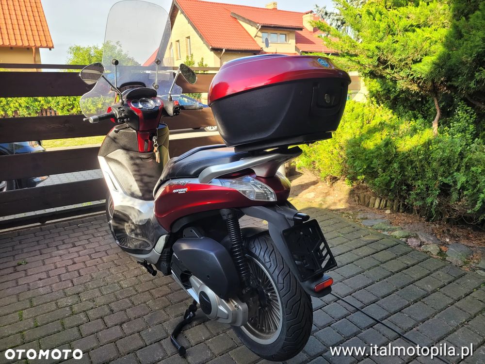 Piaggio Beverly - 9