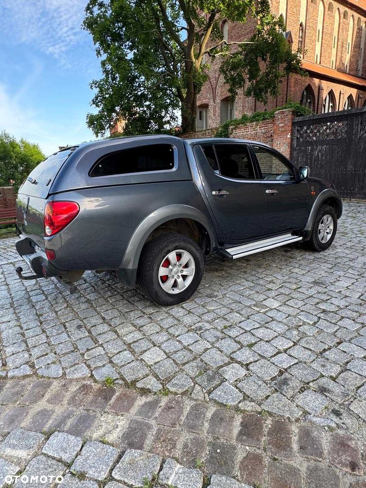 Mitsubishi L200 - 7