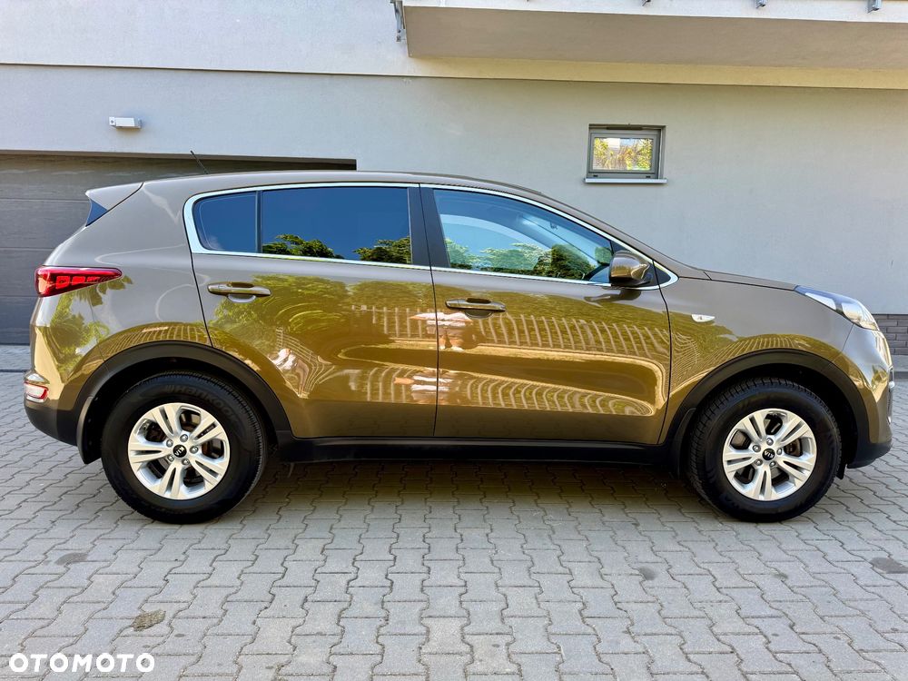 Kia Sportage 1.6 GDI Black Edition 2WD - 16