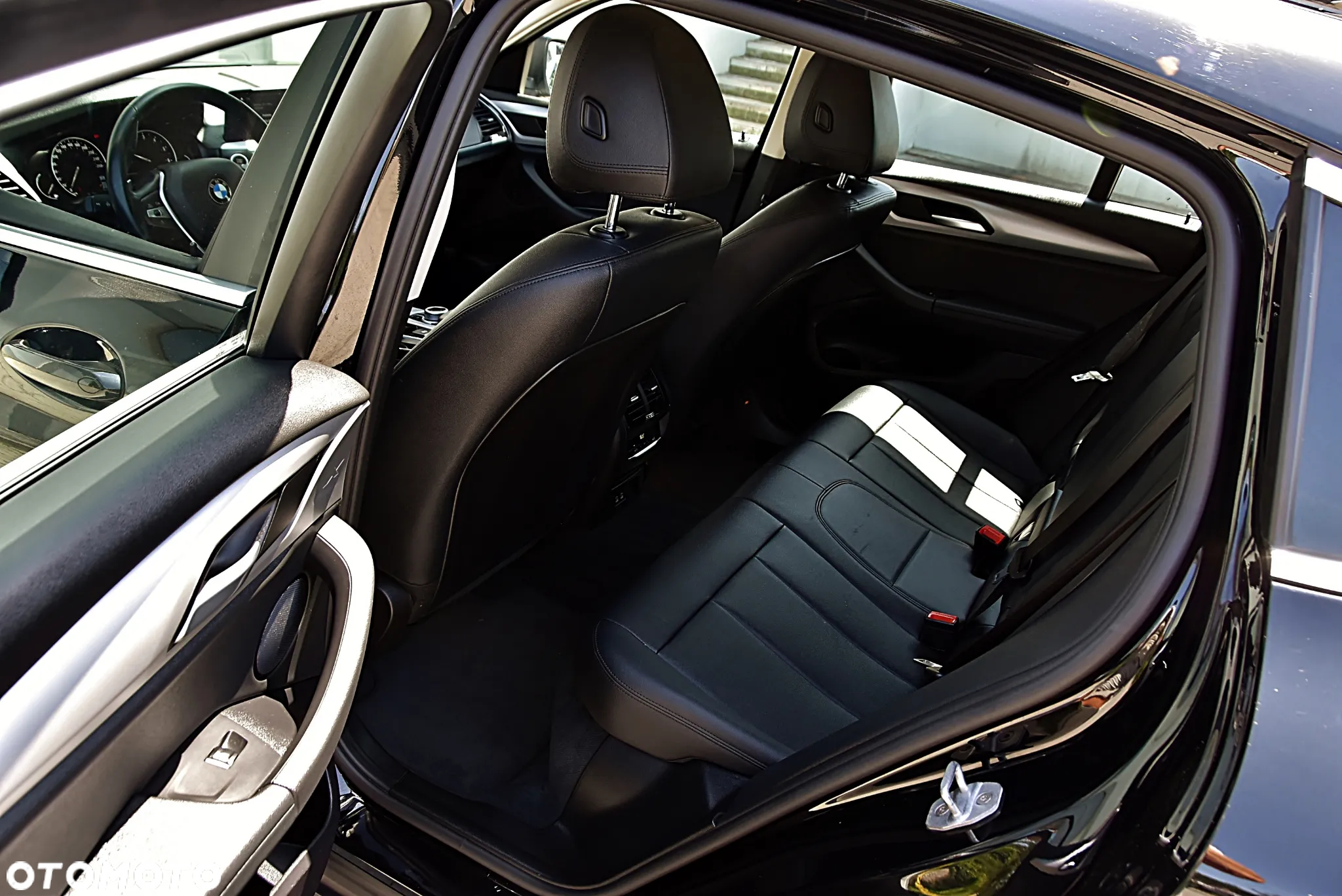 BMW X4 xDrive20i GPF sport - 22