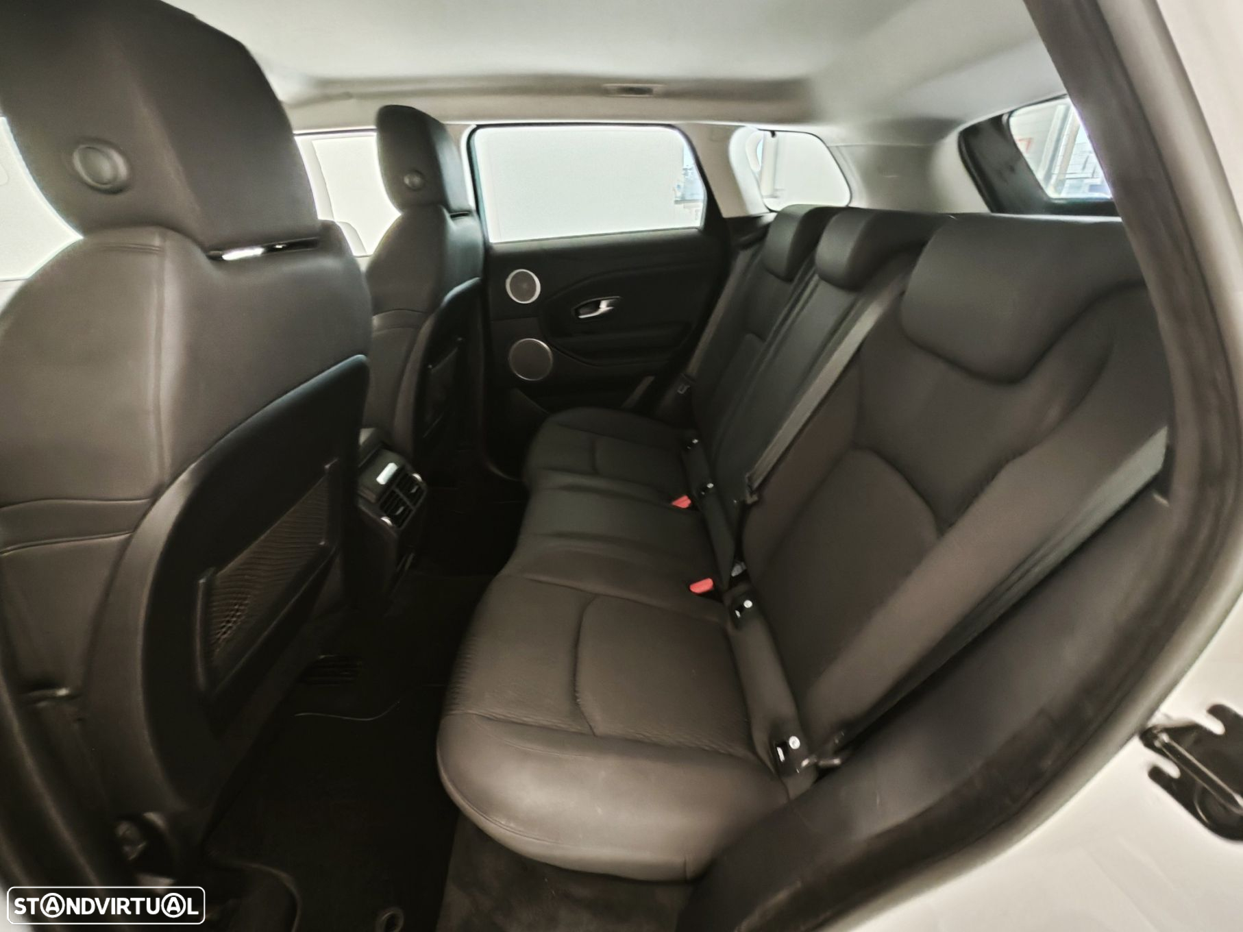 Land Rover Range Rover Evoque TD4 SE Dynamic - 47