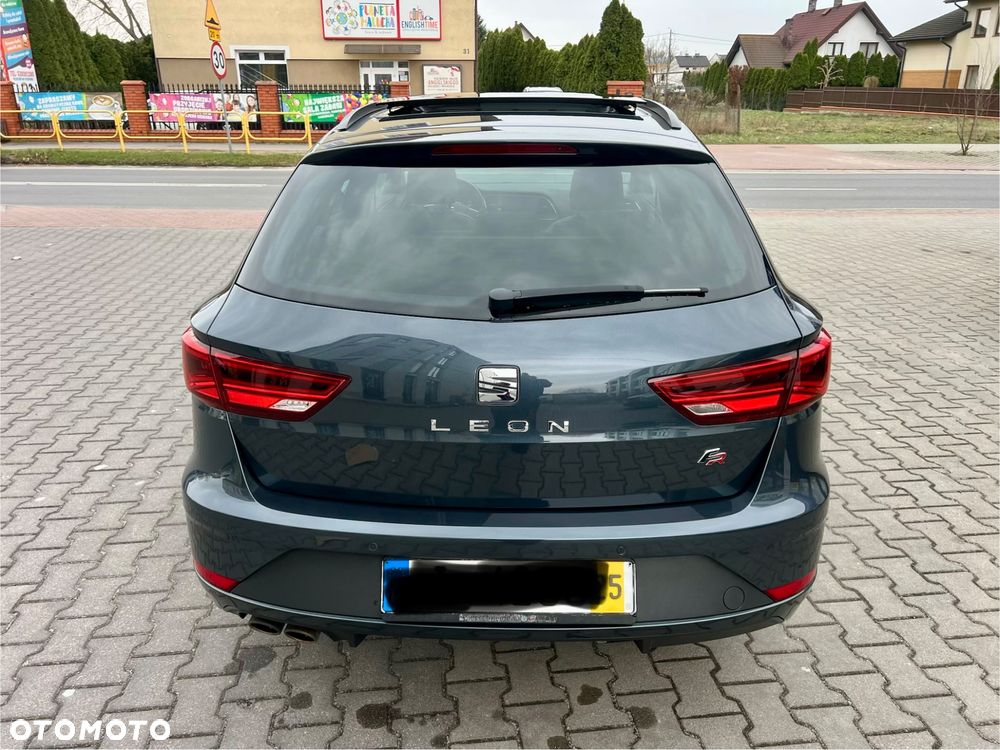 Seat Leon 1.5 TSI ACT DSG OPF FR Black Matt Edition - 4