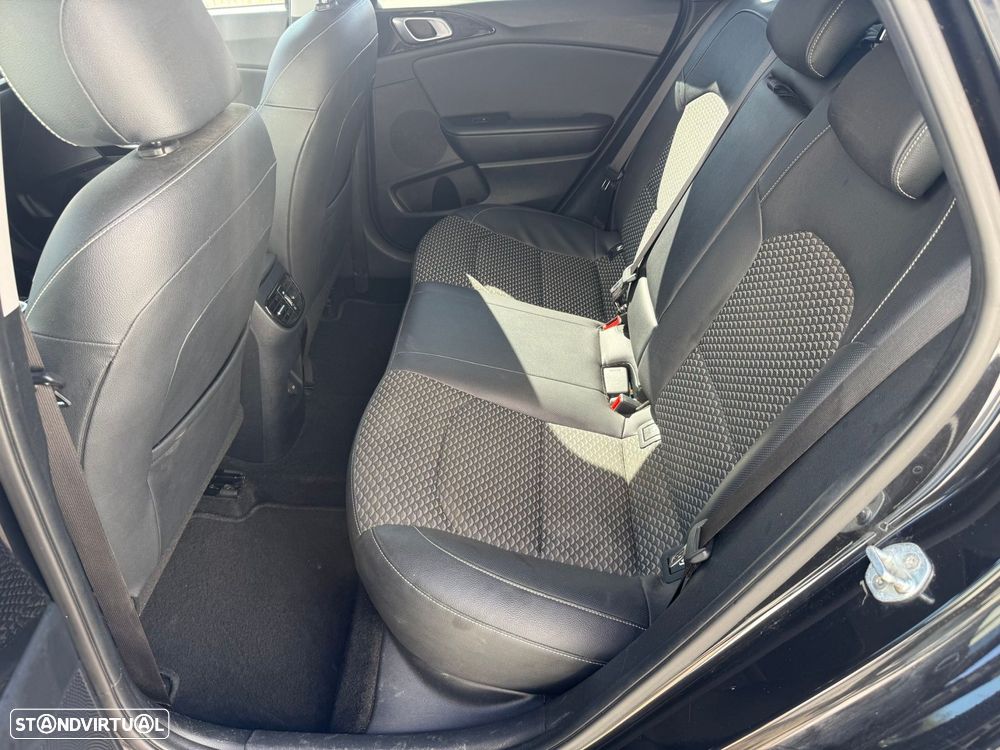 Kia Ceed SW 1.0 T-GDi Sport - 12