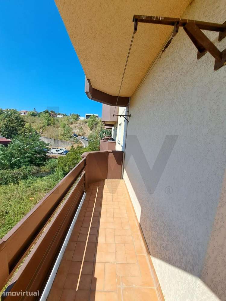 Apartamento T1 na Urbanização do Loreto - Coimbra - Grande imagem: 2/11