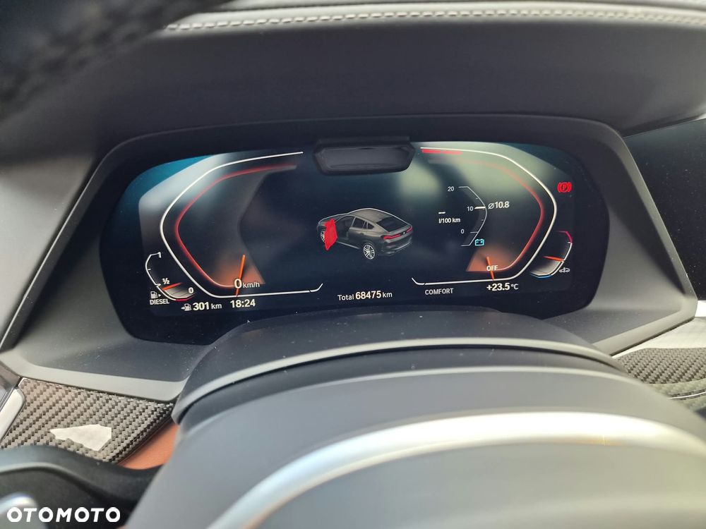 BMW X6 xDrive40d mHEV - 12