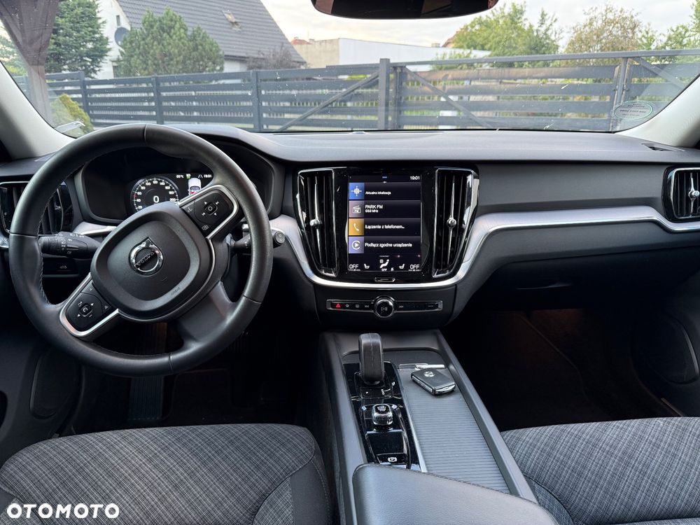 Volvo V60 D4 Momentum - 10