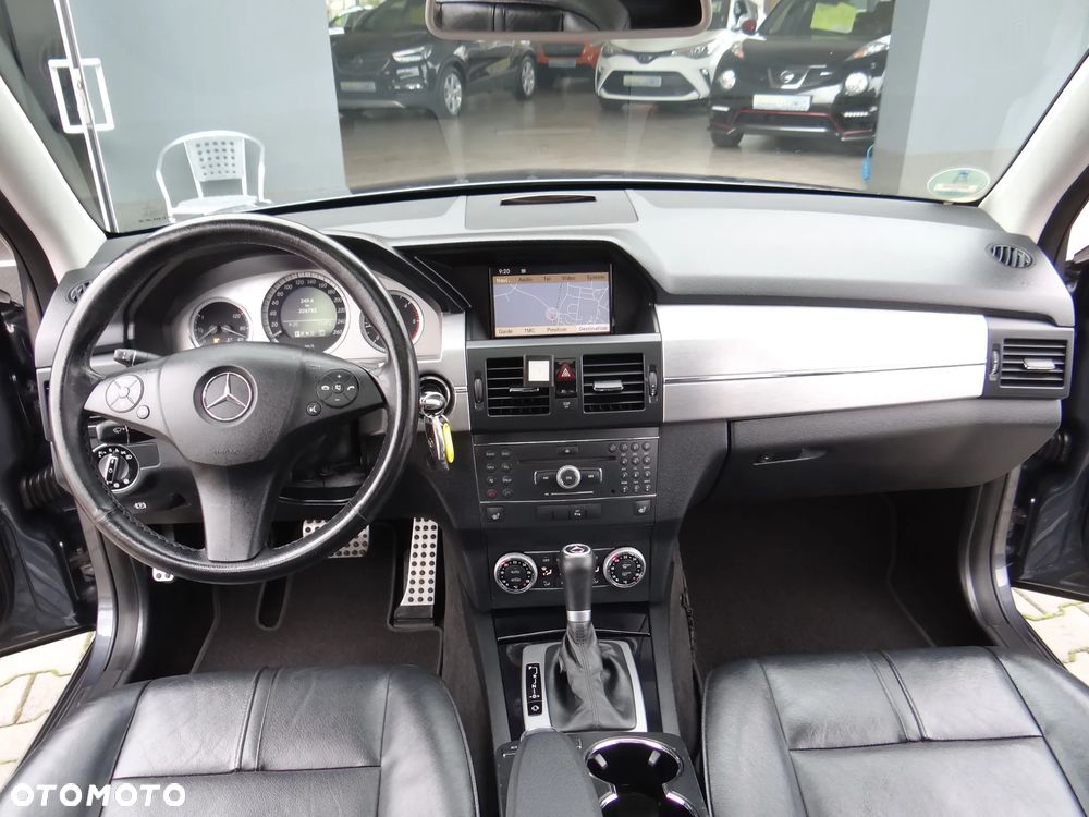 Mercedes-Benz GLK 320 CDI DPF 4Matic 7G-TRONIC Edition 1 - 27