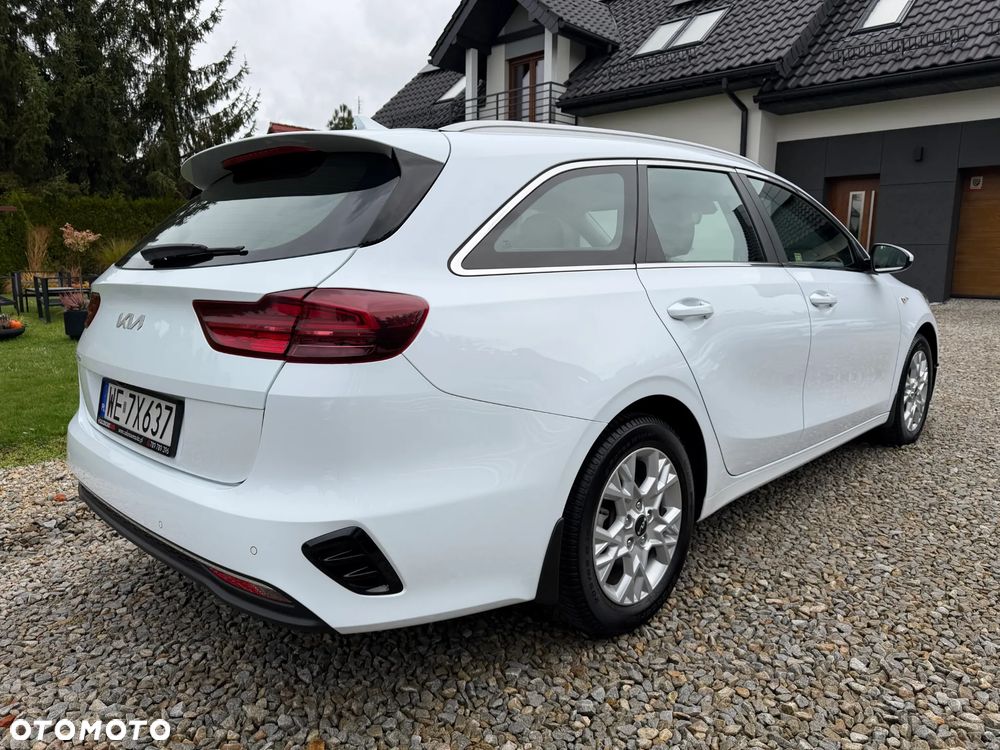 Kia Ceed 1.5 T-GDI M - 3