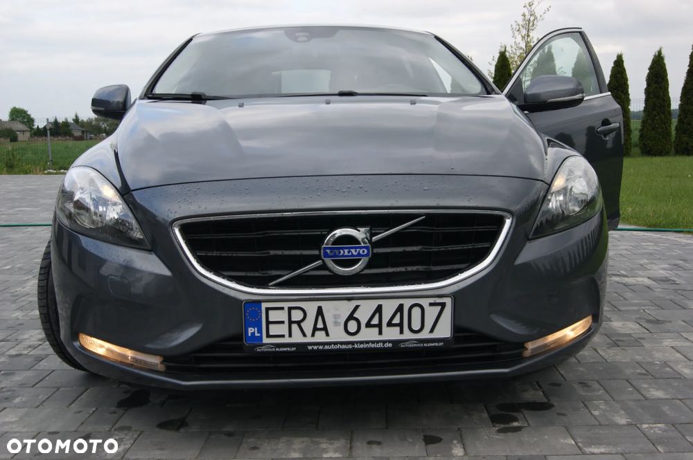 Volvo V40 D3 Momentum - 3