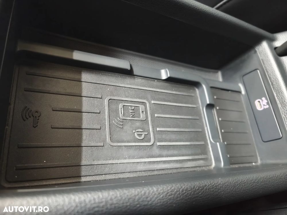 Audi A4 Avant 2.0 40 TDI quattro S tronic MHEV Advanced - 23