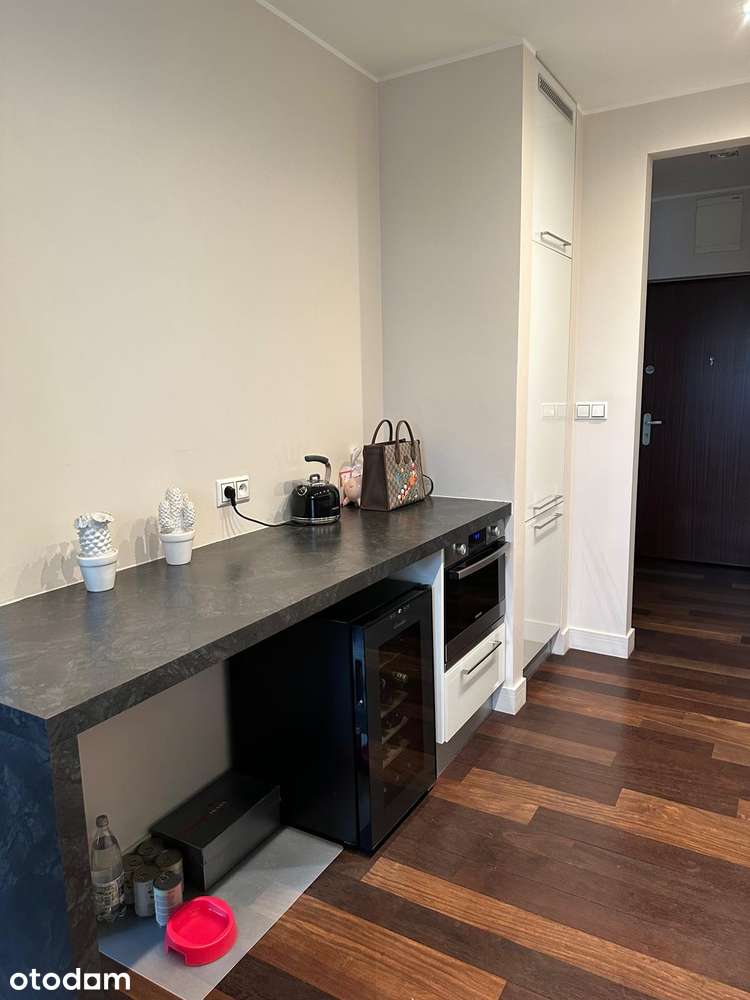 Apartament 2-pokoje, wysoki standard, bezpośrednio, dostępne od zaraz