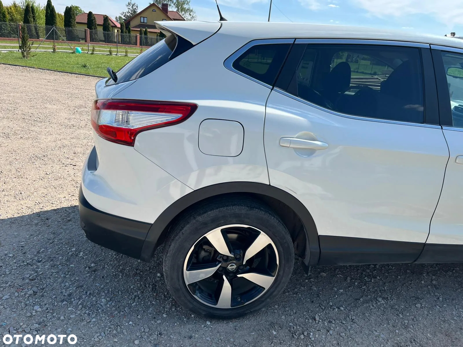Nissan Qashqai - 4