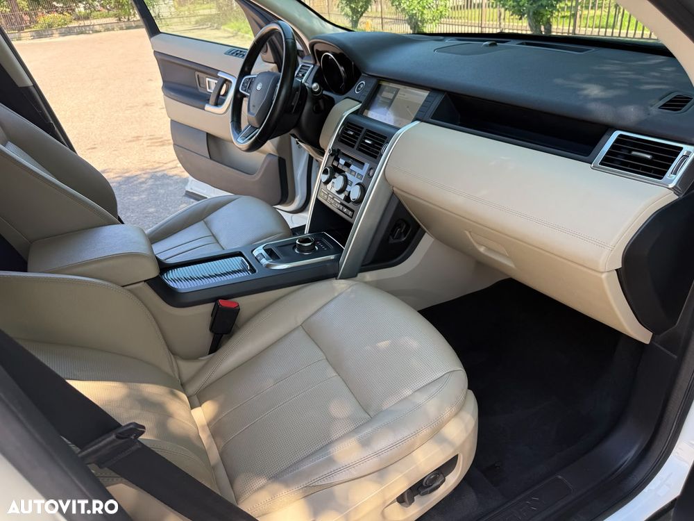 Land Rover Discovery Sport - 7