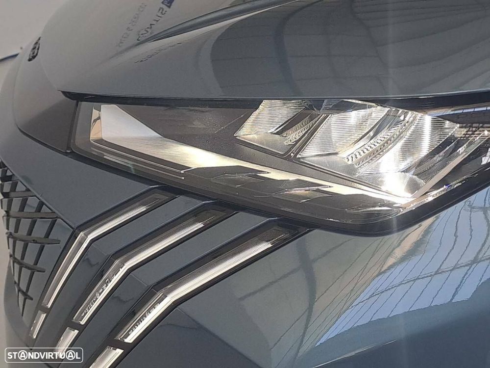 Peugeot 5008 1.2 Hybrid Allure e-DCS6 - 25
